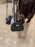 مینی بگ لارا